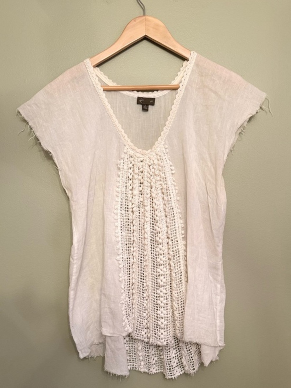 FEI Anthropologie White Crochet Linen Blend Raw Hem Boho Top M